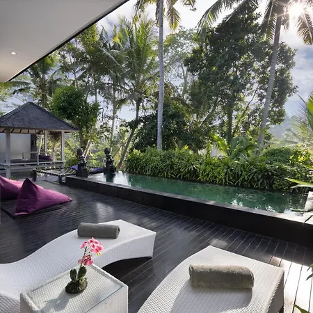 Capung Asri Eco Luxury Resort With Private Pool Villas