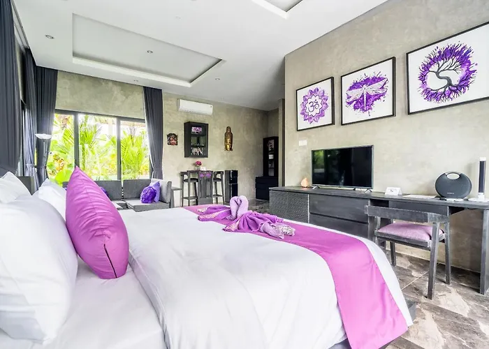 Capung Asri Eco Luxury With Private Pool Couette-café 4*