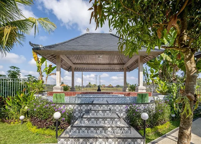 Couette-café Capung Asri Eco Luxury With Private Pool 4*