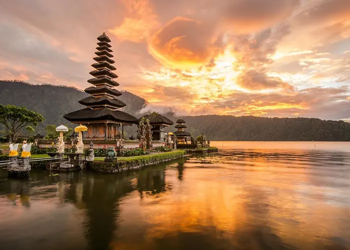 Couette-café Capung Asri Eco Luxury With Private Pool